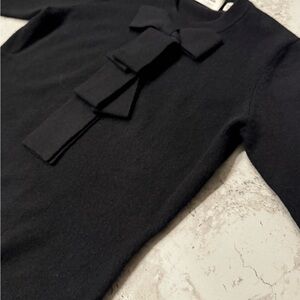 Neiman Marcus Black Cashmere Sweater with Bow
